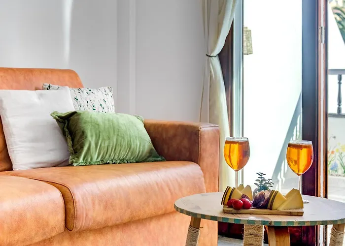 アパート 7 Min L Pool L Wifi L Sunbeds L Kid Friendly アデヘ