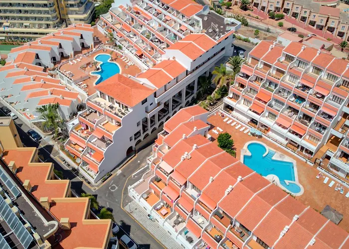 7 Min L Pool L Wifi L Sunbeds L Kid Friendly Διαμέρισμα