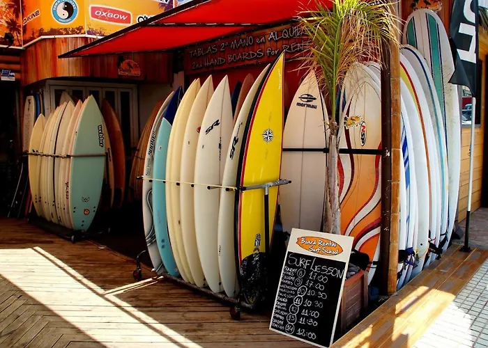 7 Min L Pool L Wifi L Sunbeds L Kid Friendly *